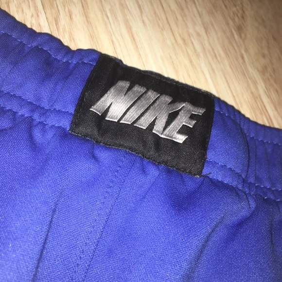 Nike Basketball Shorts - Picture 3 of 3